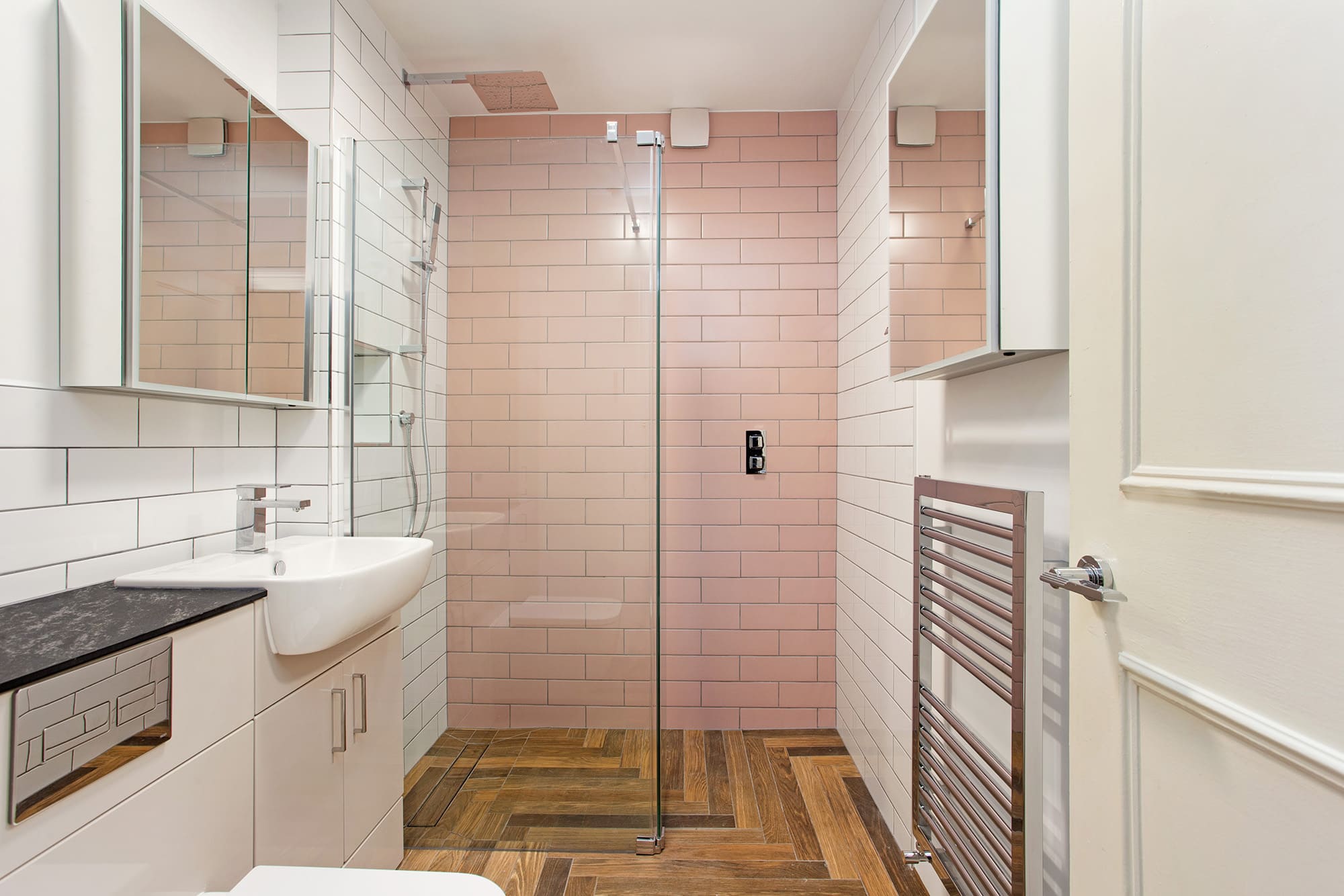 Stylish Bathroom in Royal Herbert Pavilions