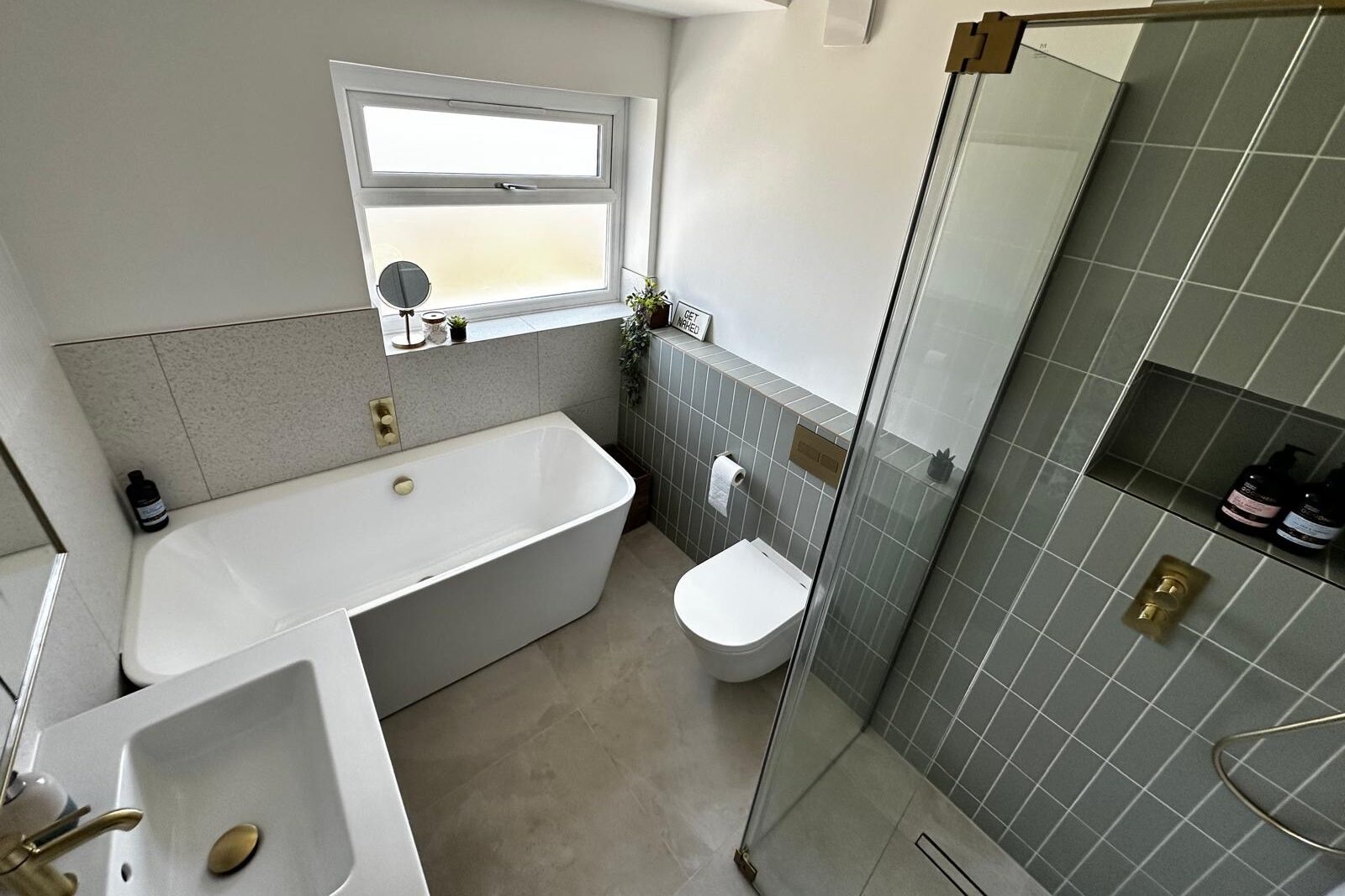 Modern Master Wet Room Renovation