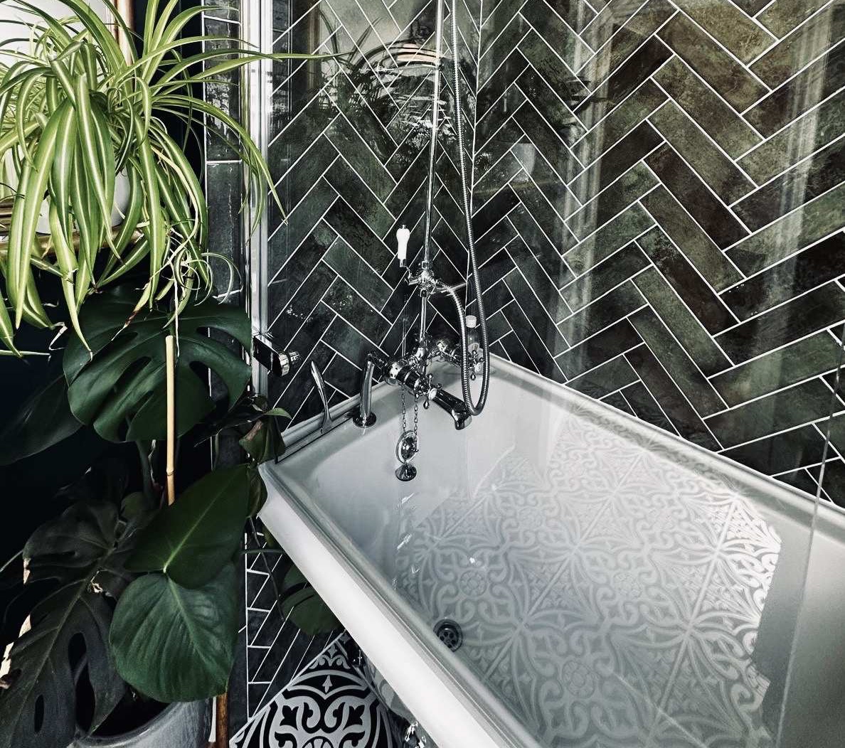 bathroom-green-herringbone-tiles-wall-edit